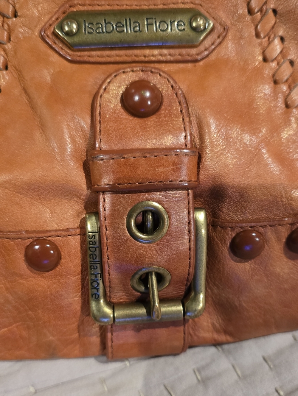VINTAGE ISABELLA FIORE Tan Leather Shoulder Bag with Braided Trim - Picture 7 of 7